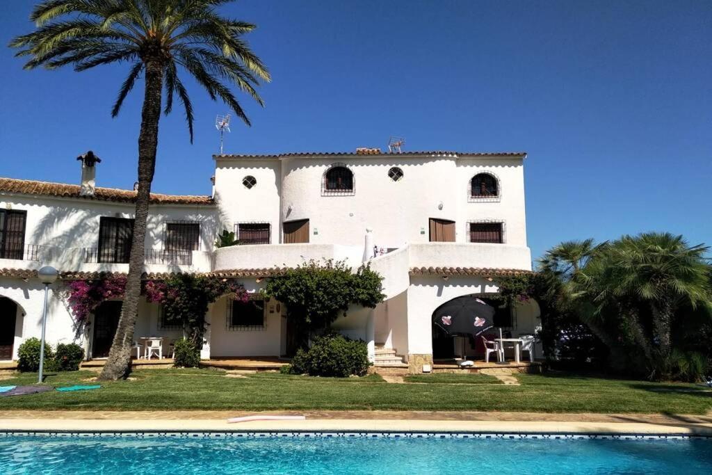 Apartamento Duplex. Muy Tranquilo. Terraza Y Bbq Denia Exterior photo