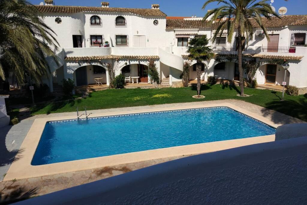 Apartamento Duplex. Muy Tranquilo. Terraza Y Bbq Denia Exterior photo